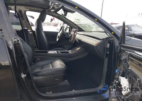 2022 Tesla Model Y Performance Dual Motor All-Wheel Drive из США, поврежденный, VIN 7SAYGDEFXNF337550